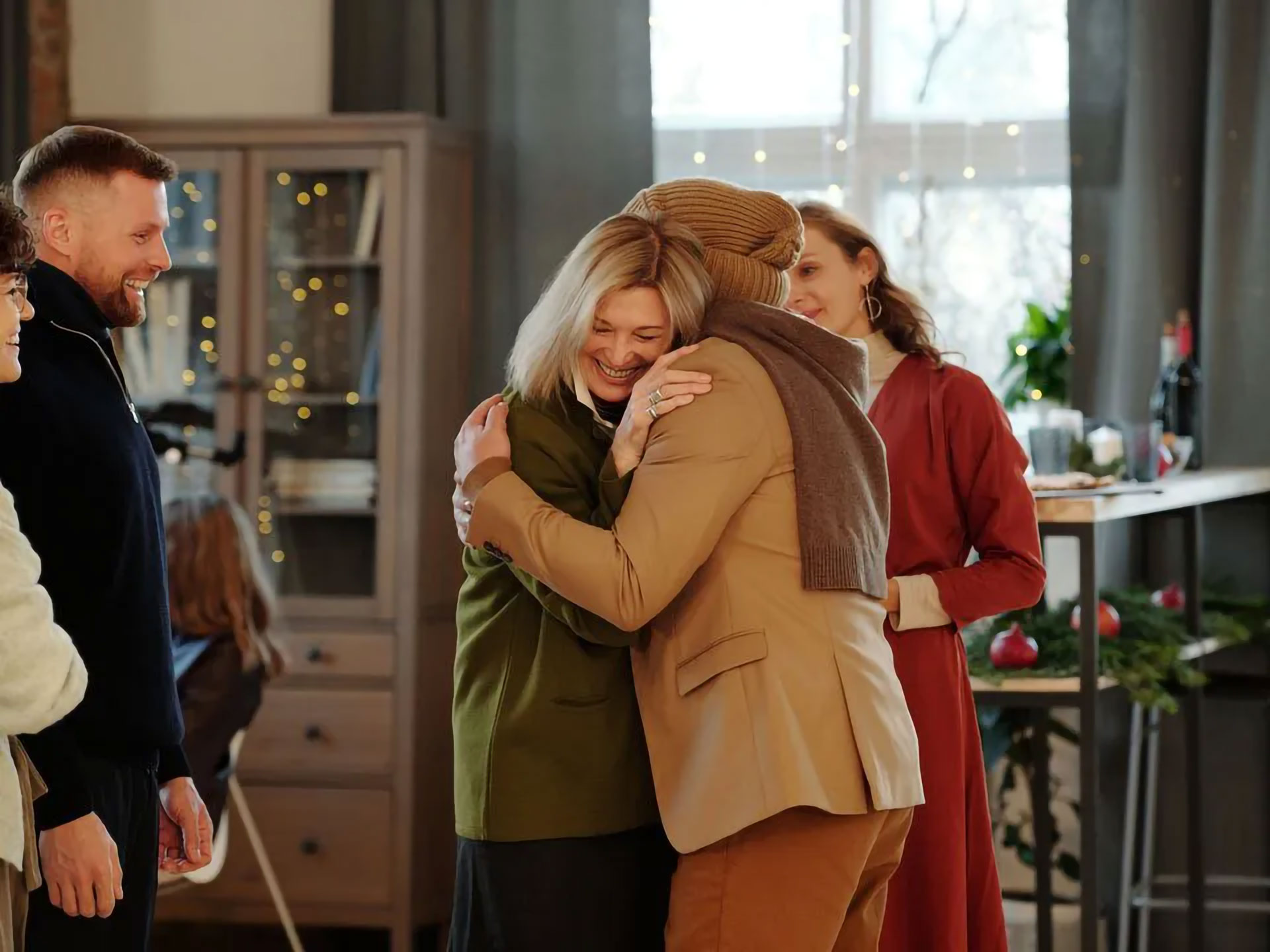 How to move out of your parents house